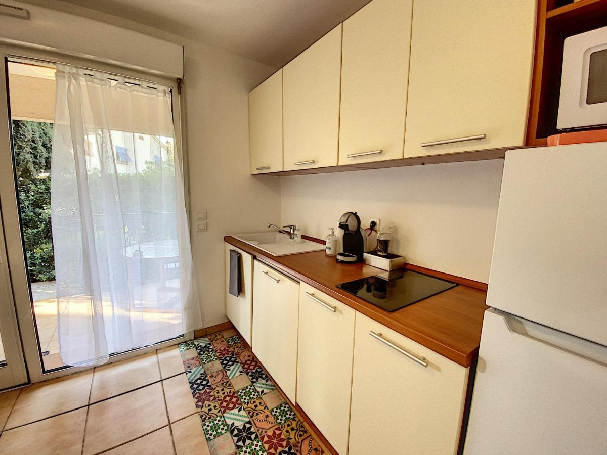 Appartement 2 Pieces Au Coeur Du Cap D'Antibes Dış mekan fotoğraf